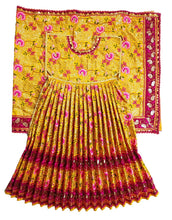 Load image into Gallery viewer, Mata Rani _Poshak_ Vastra for Devi Idol Figure - (3 ft Feet/36" Inch's)_ Size No. 6
