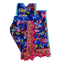 Load image into Gallery viewer, Radha Krishan-Poshak - For Idol Height 1 ft Feet /12" Inch's - Size No. 1