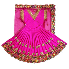Load image into Gallery viewer, Radha Krishan _Fancy Poshak_ for Idol Height 18" Inch's /1.5 feet - Size No. 3