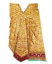 Load image into Gallery viewer, Radha Krishan _Poshak_ for Idol Height 4 feet/48" Inch's - Size No. 8