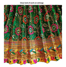 Load image into Gallery viewer, Radha Krishan _Poshak_ for Size No. 5 - for Height- 30" Inch/2.5 ft feet