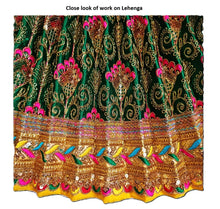 Load image into Gallery viewer, Radha Krishan _Poshak_ for Size No. 5 - for Height- 30" Inch/2.5 ft feet