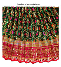 Load image into Gallery viewer, Radha Krishan _Poshak_ for Size No. 5 - for Height- 30" Inch/2.5 ft feet