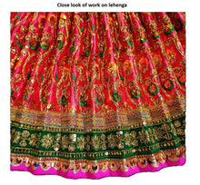 Load image into Gallery viewer, Radha Krishan _Poshak_ for Idol Height- 24" Inch's/2 ft feet - Size No. 4