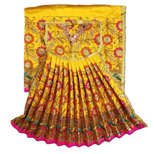 Load image into Gallery viewer, Radha Krishan _Poshak_ for Idol Height 18" Inch's /1.5 feet - Size No. 3