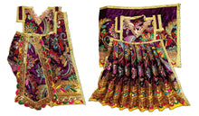 Load image into Gallery viewer, Radha Krishan _Poshak_ for Idol Height- 16" Inch's/1.3 ft feet - Size No. 2