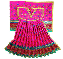 Load image into Gallery viewer, Radha Krishan _Poshak_ for Idol Height- 24" Inch's/2 ft feet - Size No. 4