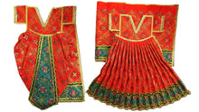 Load image into Gallery viewer, Radha Krishan _Poshak_ for Idol Height- 24" Inch's/2 ft feet - Size No. 4