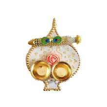 Load image into Gallery viewer, Holi Special! Pichkari and Bowl Plate set for laddu Gopal/Home Deities.